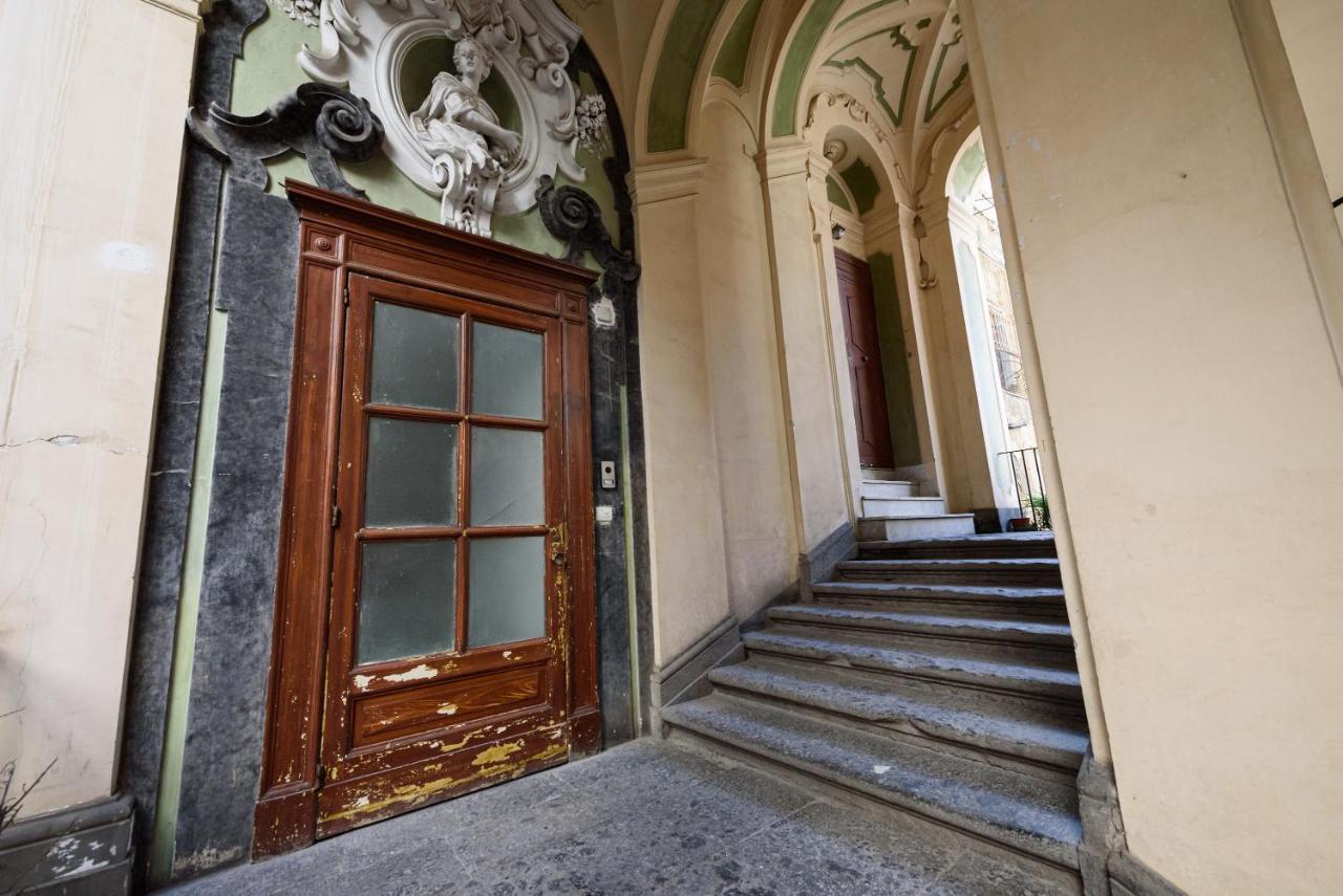 Palazzo Dello Spagnolo Suite Naples Exterior photo